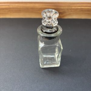 Vtg CLEAR SQUARE GLASS PERFUME BOTTLE With STOPPER APOTHECARY